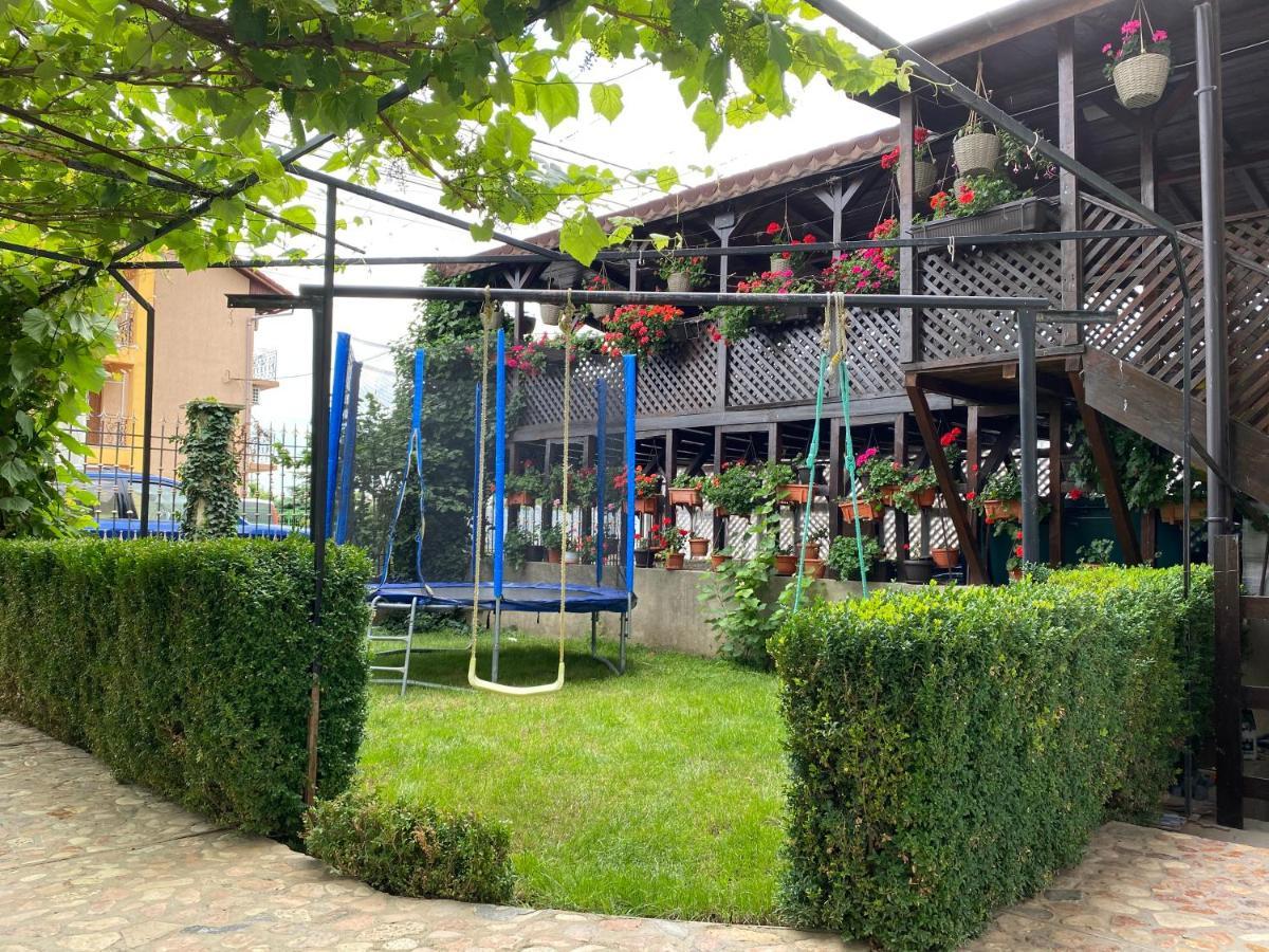 Casa Ciobi Hotel 2 Mai Exterior photo